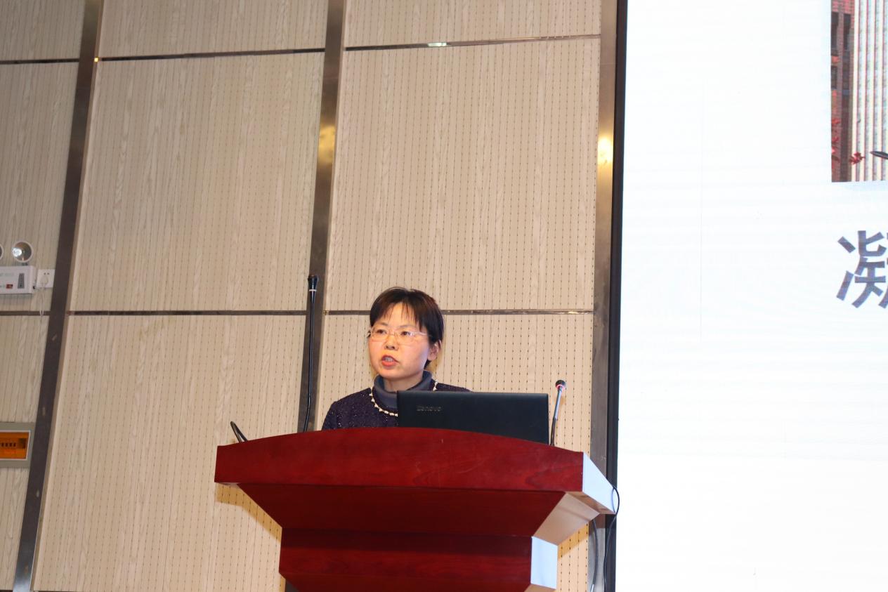 3fa22450bfa4c85dca9936efddbf806d